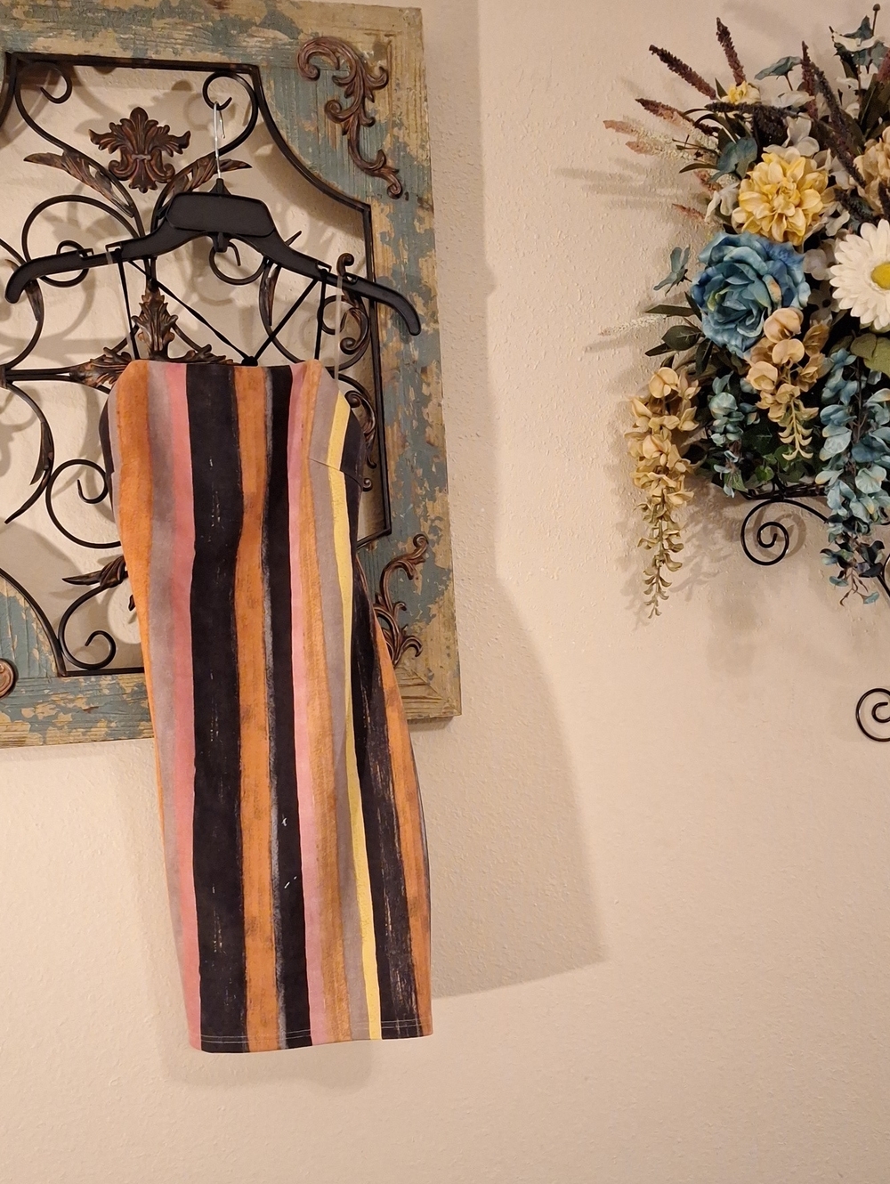 🔥🔥CLEARANCE Love Culture Striped Mini Dress — Black/Pink/Yellow/Orange. Size M